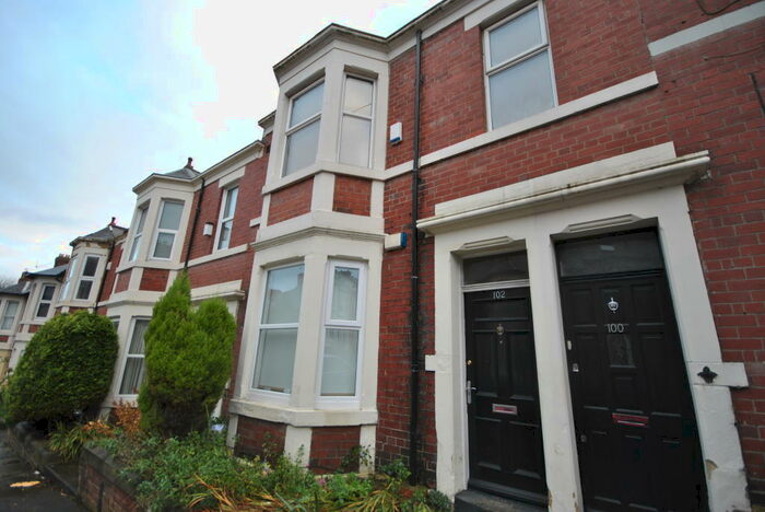 2 Bedroom Apartment To Rent In Grosvenor Road, Jesmond, Newcastle Upon Tyne, NE2