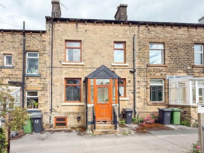 2 Bedroom Terraced House For Sale In Victoria Place, Honley, Holmfirth, HD9