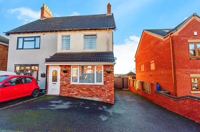 3 Bedroom Semi Detached House For Sale In High Mount Street, Hednesford, Cannock, WS12
