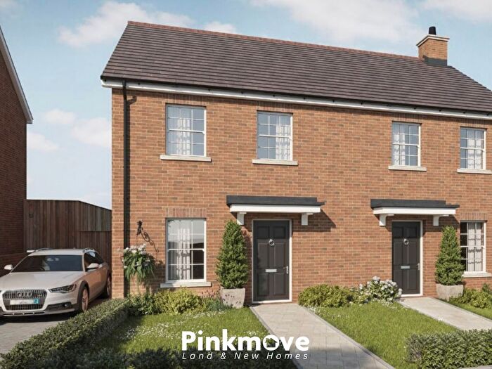 3 Bedroom Semi-Detached House For Sale In Abbey Woods, Llantarnam, Cwmbran, NP44