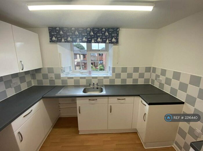 1 Bedroom Flat To Rent In Kennel Terrace, Brixworth, Northampton, NN6