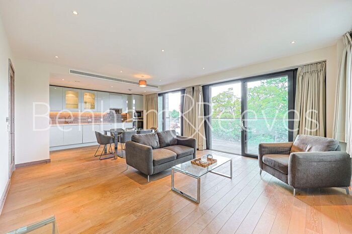 3 Bedroom Flat To Rent In Wandsworth, Imperial Wharf, SW18
