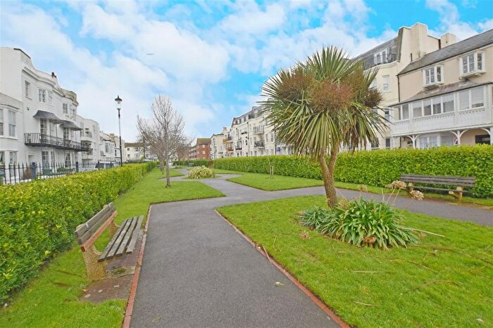 1 Bedroom Flat To Rent In Flat /Salisbury House, The Steyne, Bognor Regis, West Sussex, PO21