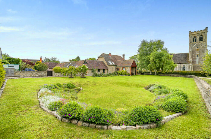 4 Bedroom Detached House For Sale In Church Hill, Little Milton, Oxford, OX44
