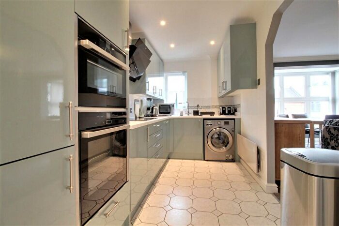 2 Bedroom Apartment To Rent In Elgar House, Symphony Court, Birmingham, B16