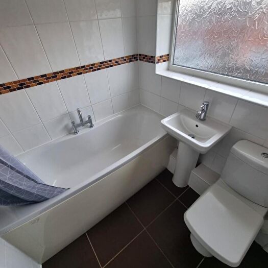 3 Bedroom Semi-Detached House To Rent In Bro Afallon, Denbigh, LL16