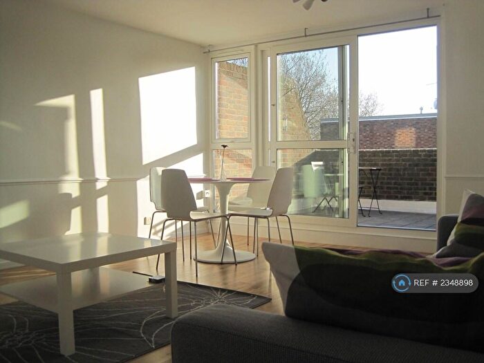 2 Bedroom Maisonette To Rent In Blenheim Court, London, N19