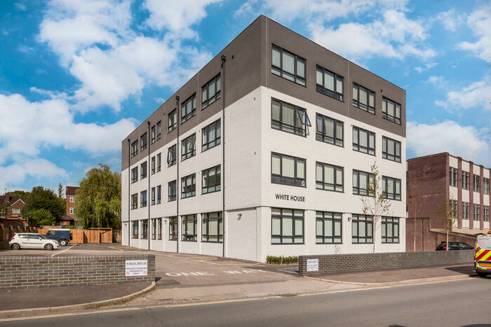 1 Bedroom Flat To Rent In Burrell Road, Haywards Heath, RH16