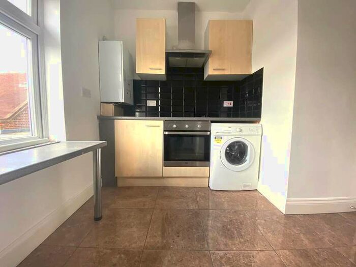 2 Bedroom Maisonette Flat To Rent In Northolt Road, Harrow, Middlesex, HA2