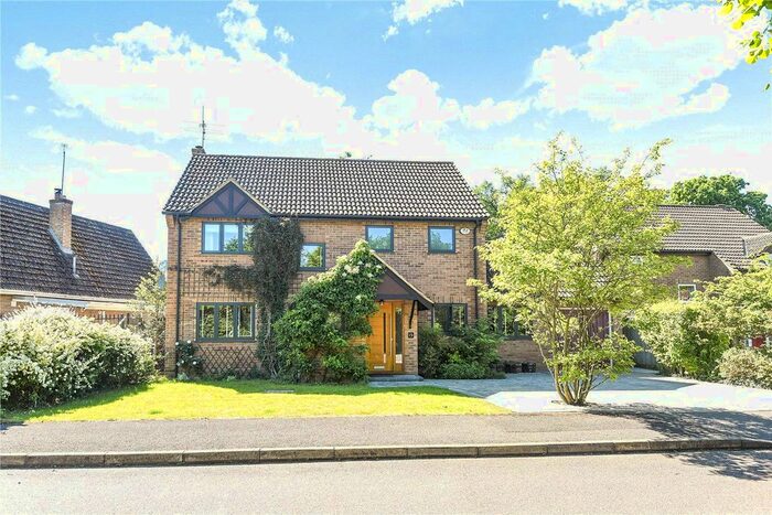 4 Bedroom Detached House To Rent In Croft Road, Wokingham, Berkshire, RG40