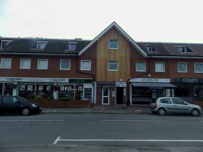 2 Bedroom Flat To Rent In Marlborough Court, A Manor Green Road, Epsom, KT19