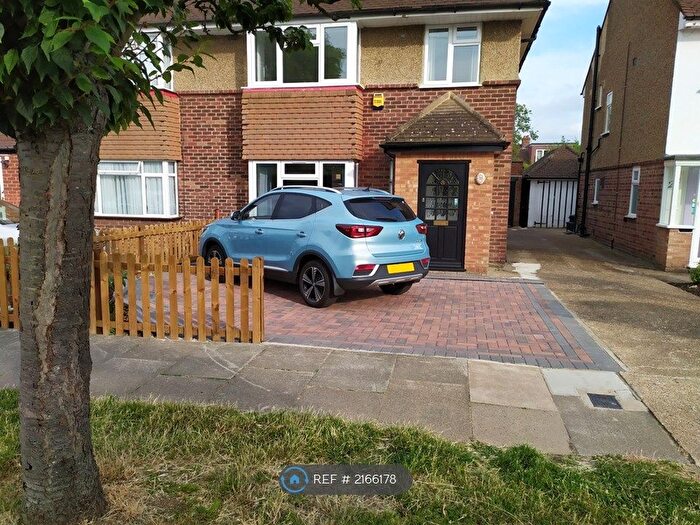 3 Bedroom Semi-Detached House To Rent In Whiteheath Avenue, Ruislip, HA4