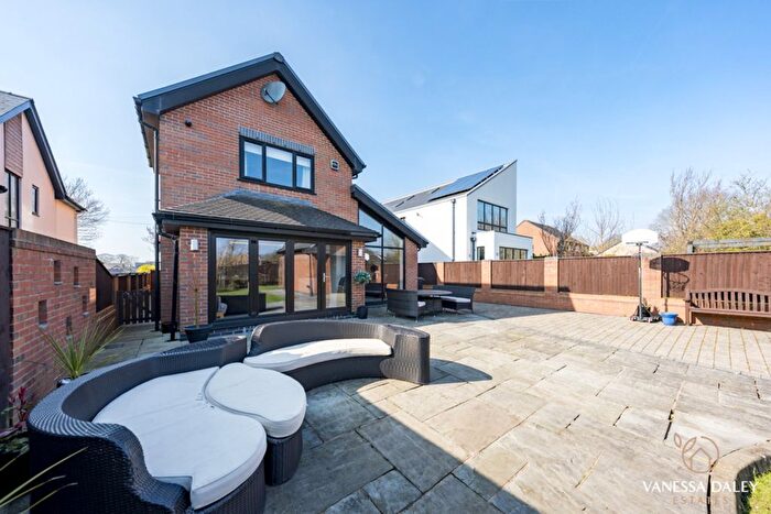 5 Bedroom Detached House For Sale In Miller Lane, Cottam, PR4