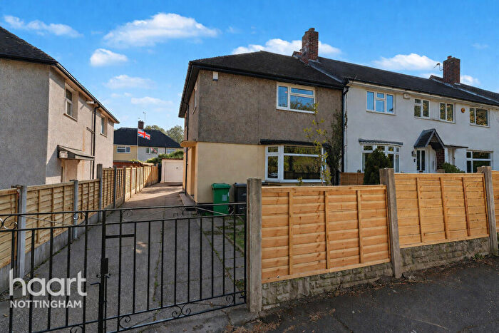 3 Bedroom End Of Terrace House For Sale In Gardendale Avenue, Clifton, NG11