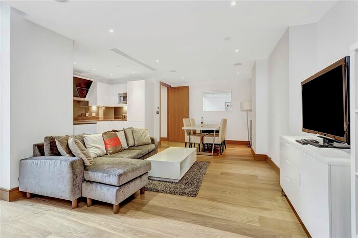 2 Bedroom Flat To Rent In Red Lion Court, London, EC4A