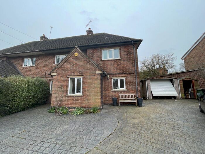 3 Bedroom Semi-Detached House To Rent In The Crescent, Breedon On The Hill, DE73