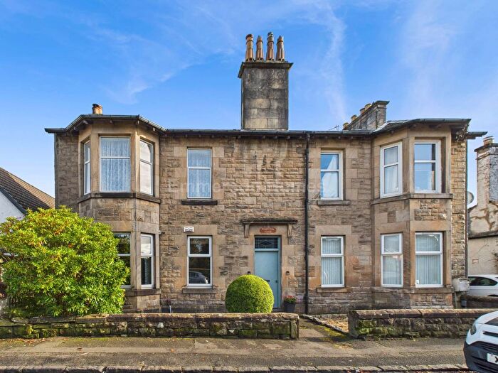 2 Bedroom Flat For Sale In Robertson Place, Tandlehill Road, Kilbarchan, PA10