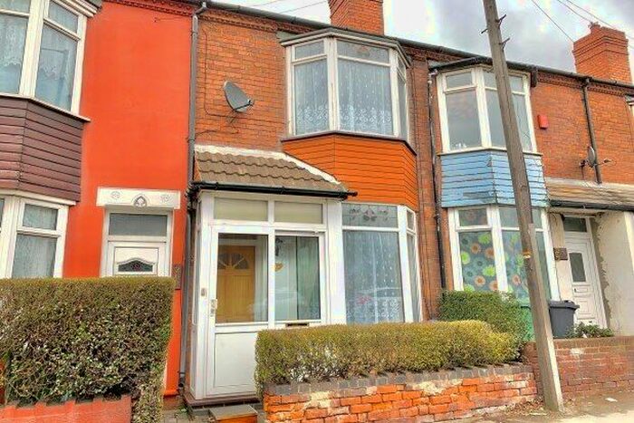 3 Bedroom Terraced House To Rent In Wolverhampton Road, Walsall, WS2