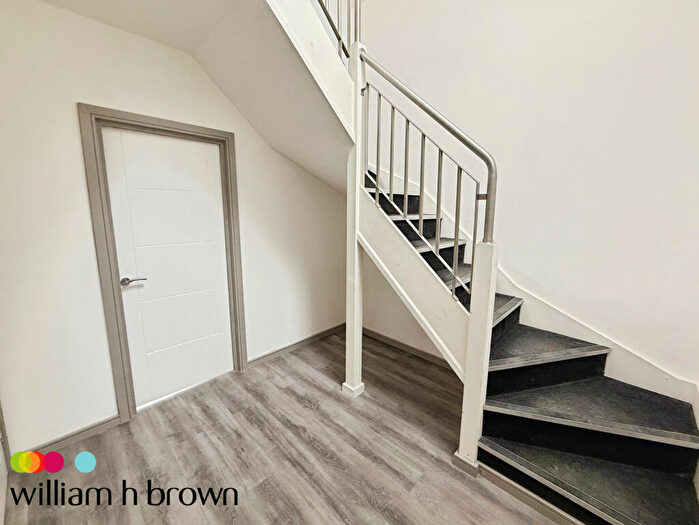 1 Bedroom Flat To Rent In London Road, Westcliff-On-Sea, SS0