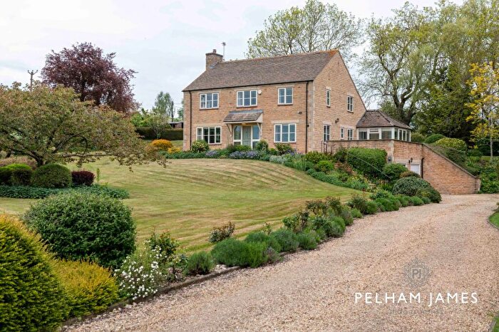 4 Bedroom Detached House For Sale In Pickworth, Stamford, PE9