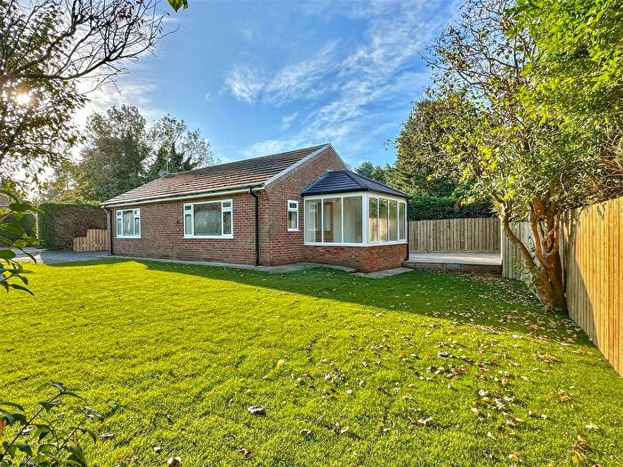 2 Bedroom Detached Bungalow For Sale In Thirsk Road, Easingwold, York, YO61