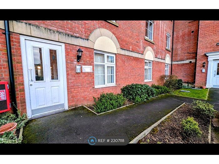 2 Bedroom Flat To Rent In Anderson Grove, Newport, NP19