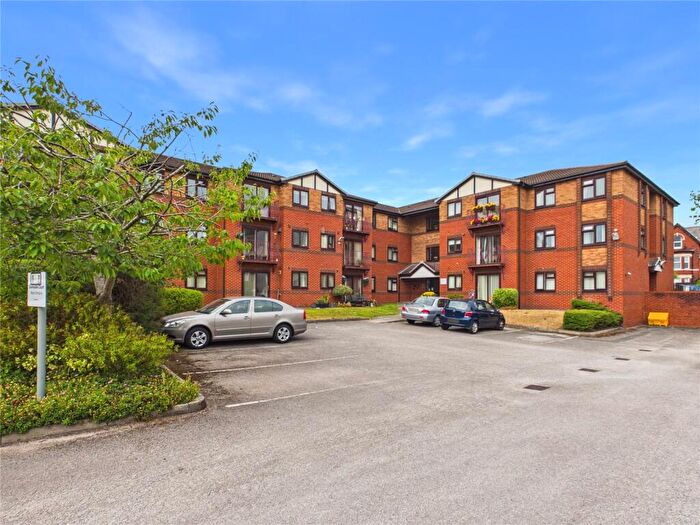 2 Bedroom Apartment For Sale In Avondale Road, Southport, Merseyside, PR9