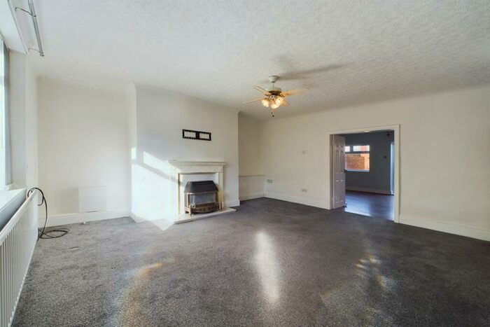 3 Bedroom Property To Rent In Myrtle Street, Ashington, NE63