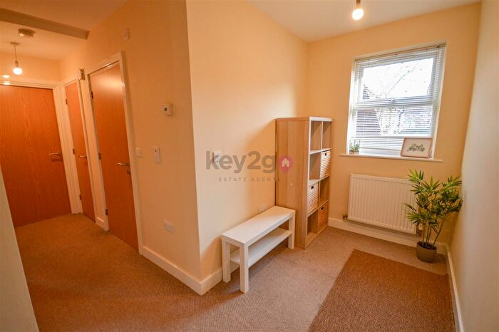 1 Bedroom Flat To Rent In Valley Road, Sheffield, S8
