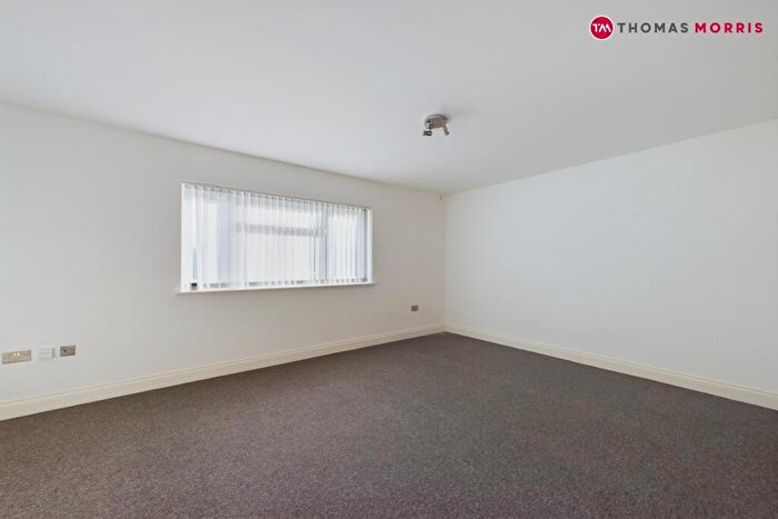 2 Bedroom Bungalow For Sale In Railway Close, Meldreth, Royston, Cambridgeshire, SG8