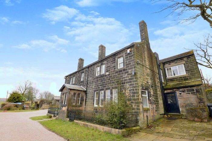 3 Bedroom Semi-Detached House To Rent In Watty Lane, Todmorden, West Yorkshire, OL14