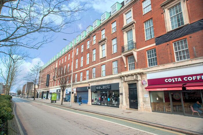 Studio To Rent In Ferensway, Hull, HU2