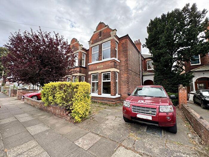 1 Bedroom Maisonette To Rent In Lambert Road, Grimsby, DN32