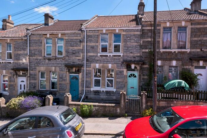 4 Bedroom Terraced House To Rent In Mayfield Road, Bath, BA2