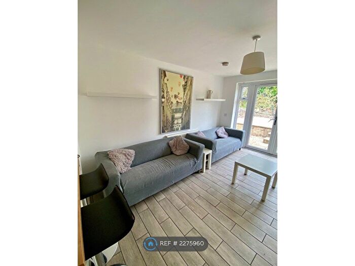 7 Bedroom Terraced House To Rent In Minister Street, Cardiff, CF24