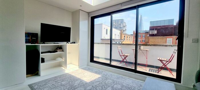 1 Bedroom Flat To Rent In Risborough Street, London Bridge, SE1