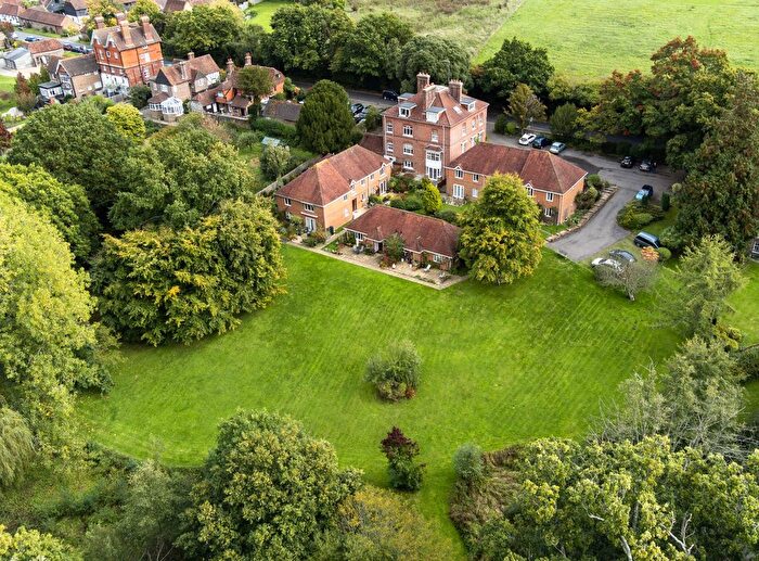 1 Bedroom Property For Sale In High Street, Hartfield, TN7