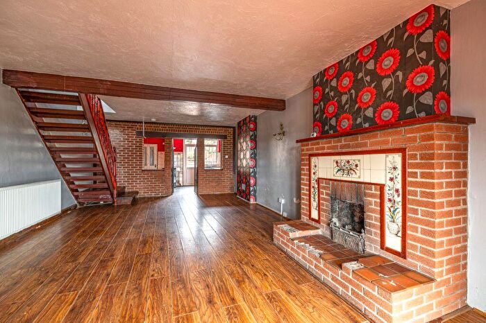 2 Bedroom Terraced House For Sale In Hollinlea, Annan, DG12