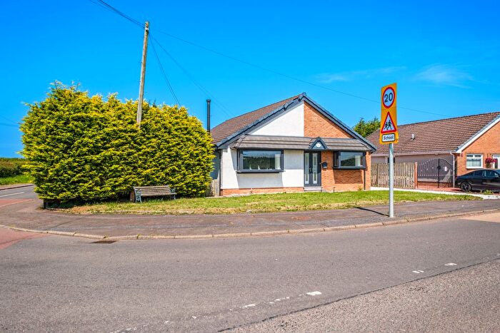 3 Bedroom Bungalow For Sale In Overton Road, Netherburn, Larkhall, ML9