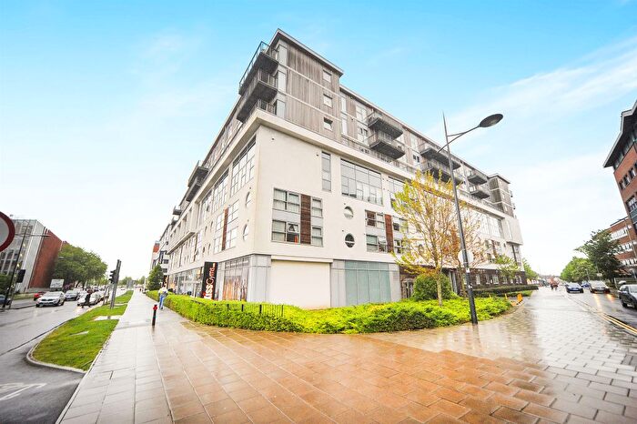 1 Bedroom Flat To Rent In Beckhampton Street, Swindon, SN1