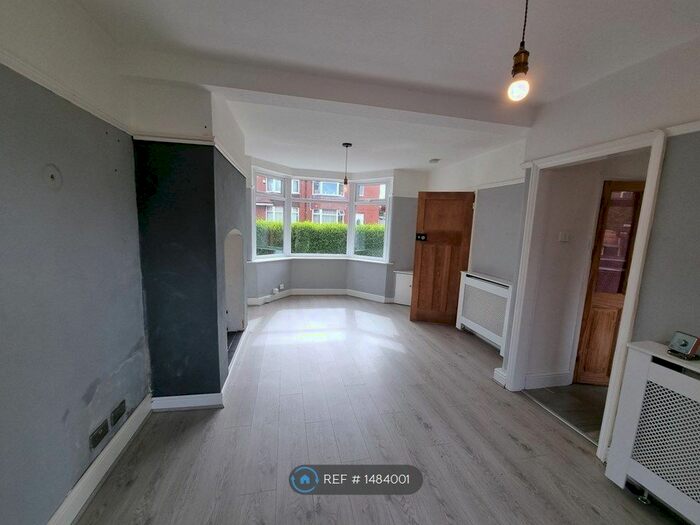 3 Bedroom End Of Terrace House To Rent In Charles Street, Swinton, Manchester, M27