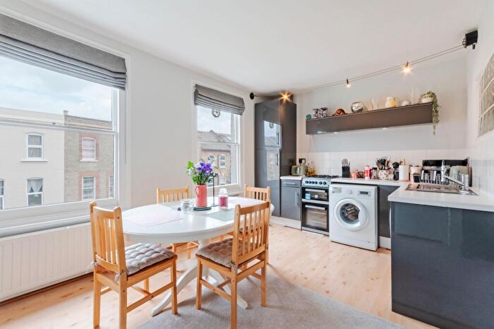 1 Bedroom Flat To Rent In Loveridge Road, West Hampstead, NW6