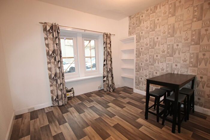 1 Bedroom Flat To Rent In Rosebery Street, Dundee, DD2