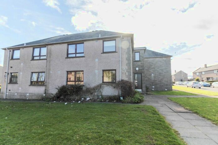 1 Bedroom Flat To Rent In Bloomfield Road, Arbroath, Angus, DD11