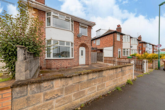 4 Bedroom Semi-Detached House To Rent In Grassington Road, Aspley, Nottingham, NG8