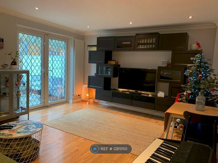 2 Bedroom Terraced House To Rent In Saltcroft Close, Wembley HA9