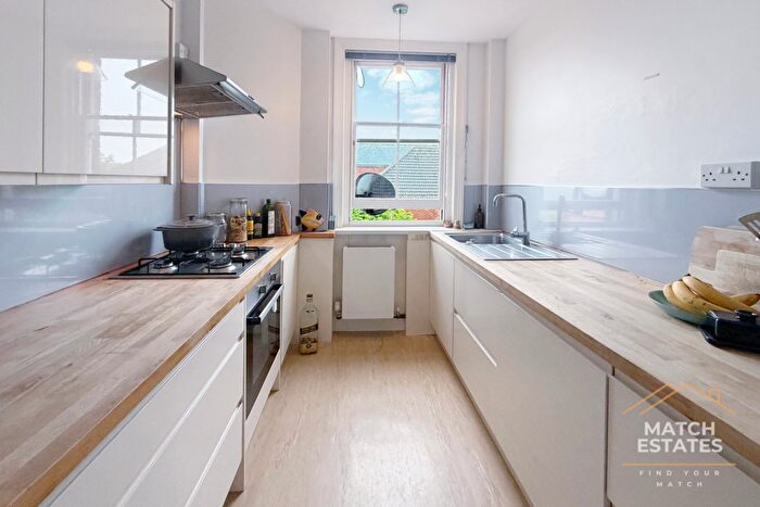 2 Bedroom Flat To Rent In Shorncliffe Road, Folkestone, CT20
