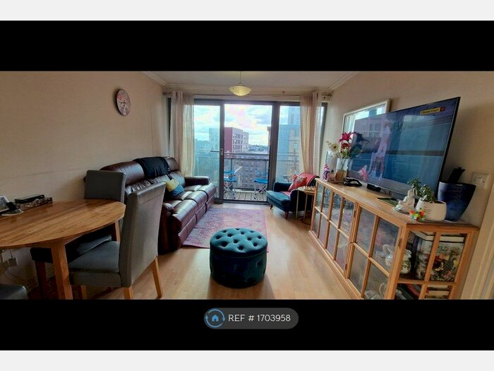 2 Bedroom Flat To Rent In Victoria Road, London, W3
