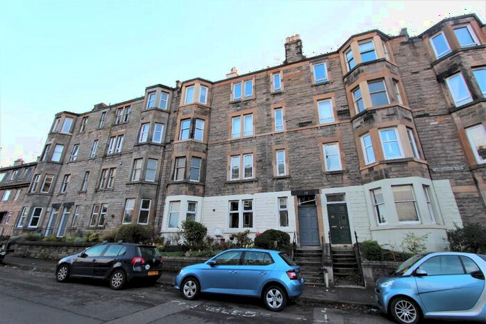 2 Bedroom Flat To Rent In Meadowbank Crescent, Meadowbank, Edinburgh, EH8