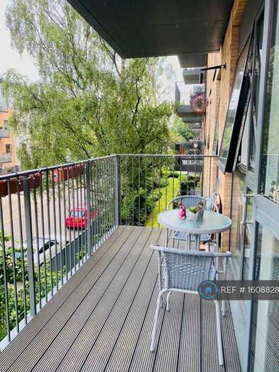 2 Bedroom Flat To Rent In Lyon Road, Harrow, HA1